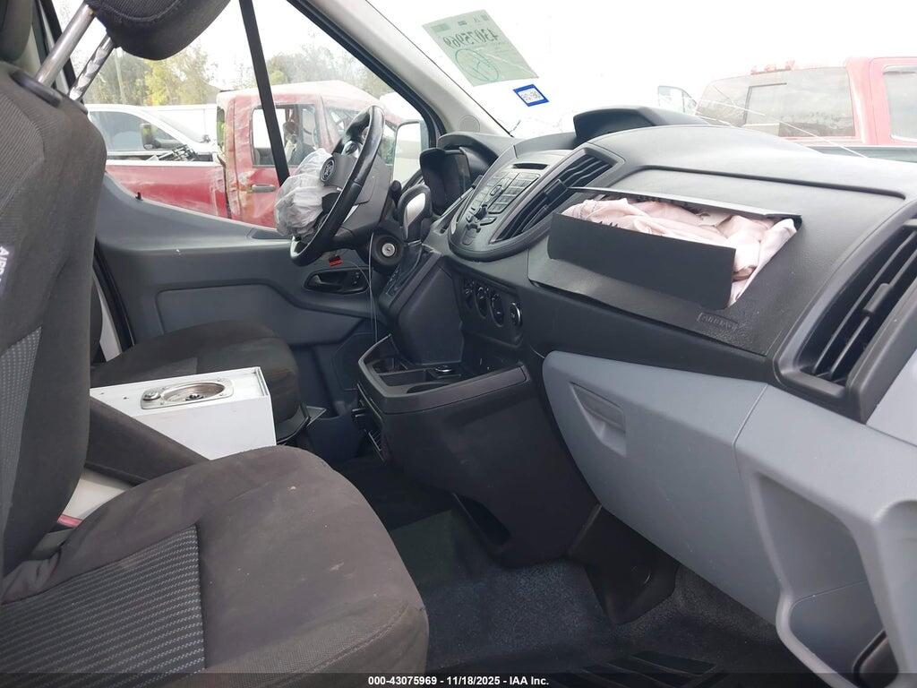 1FDBF6PM8FKA95760 2015 FORD TRANSIT-350 CUTAWAY photo no. 5