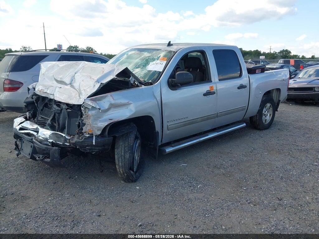 1GCPKSE39BF182272 2011 CHEVROLET SILVERADO 1500 photo no. 2