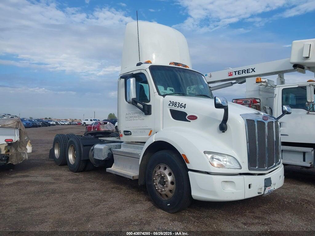1XPBDP9X4KD235923 2019 PETERBILT 579 photo no. 1