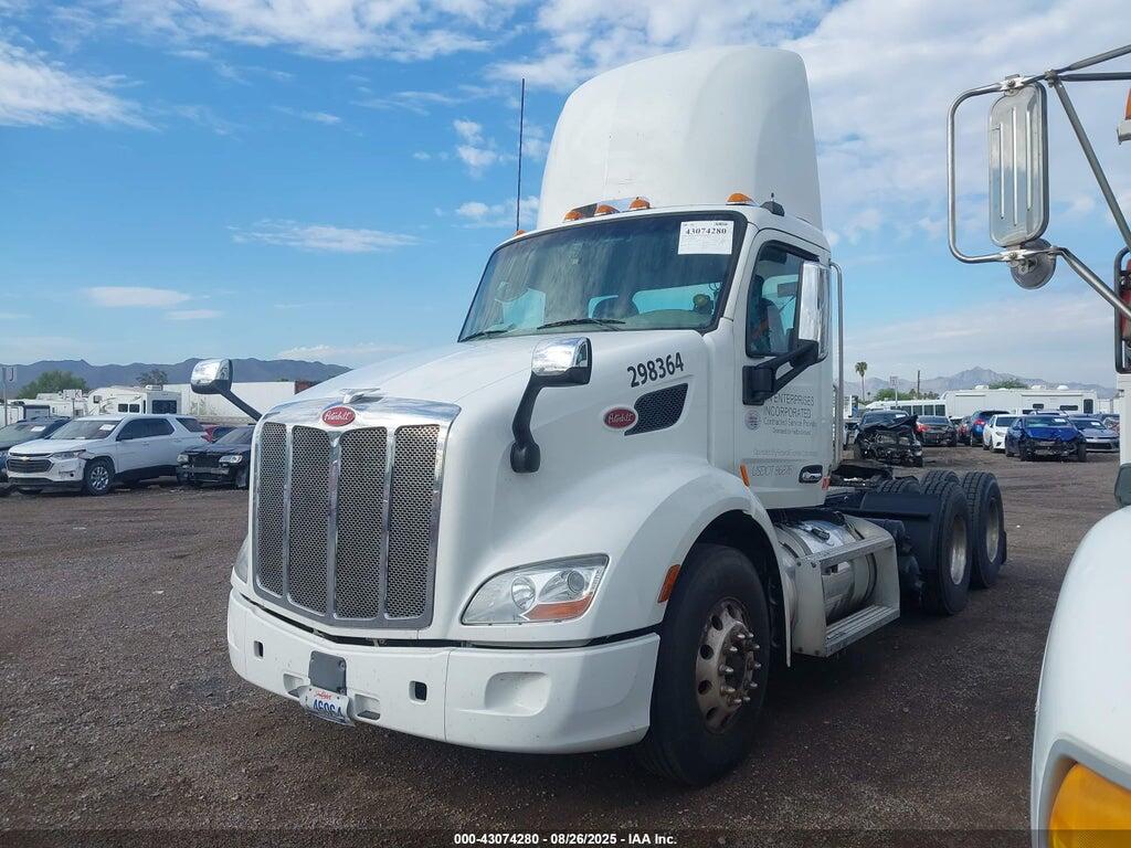 1XPBDP9X4KD235923 2019 PETERBILT 579 photo no. 2