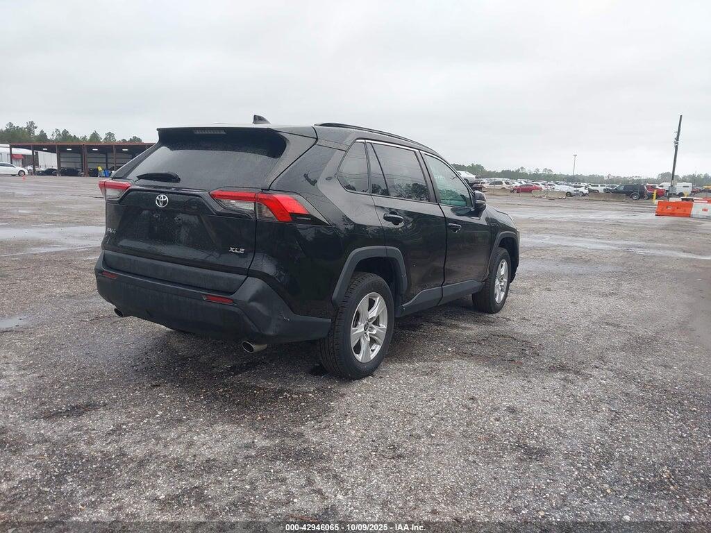 2T3W1RFV3MC132459 2021 TOYOTA RAV4 photo no. 4