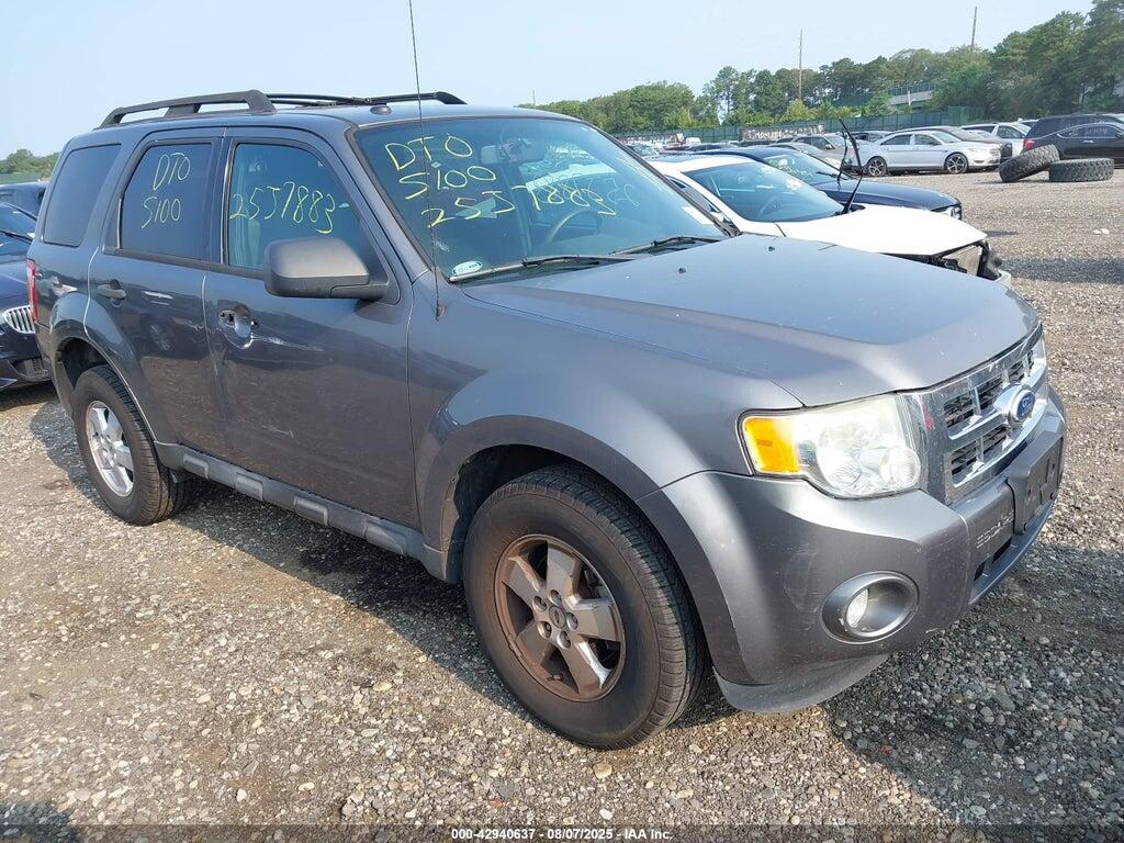 1FMCU0D71BKA03047 2011 FORD ESCAPE photo no. 1