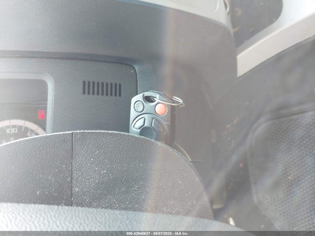 1FMCU0D71BKA03047 2011 FORD ESCAPE photo no. 11