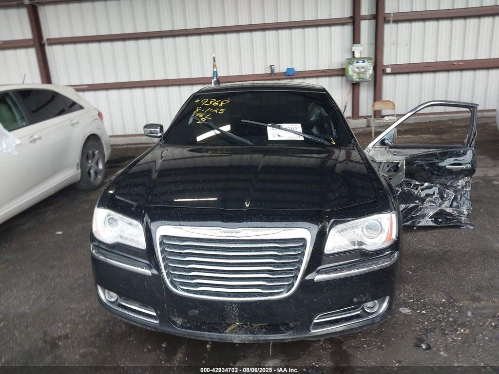 2C3CCAEG3EH372925 2014 CHRYSLER 300C photo no. 12