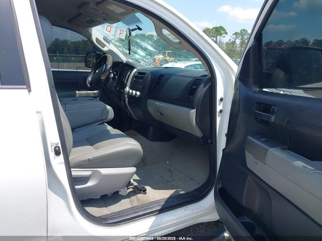 5TFRY5F17BX114861 2011 TOYOTA TUNDRA photo no. 5
