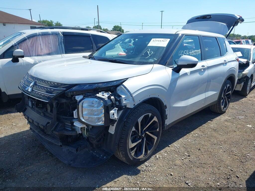 JA4J3VA81RZ030124 2024 MITSUBISHI OUTLANDER photo no. 2