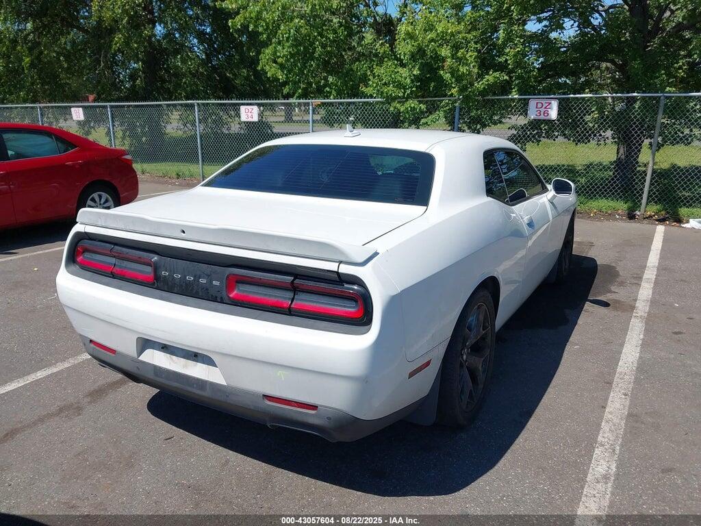 2C3CDZBT6FH709120 2015 DODGE CHALLENGER photo no. 4