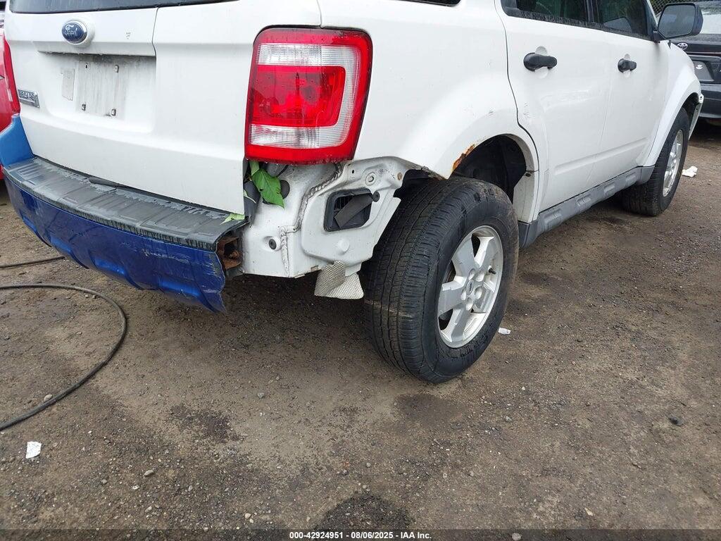 1FMCU03739KA80580 2009 FORD ESCAPE photo no. 6