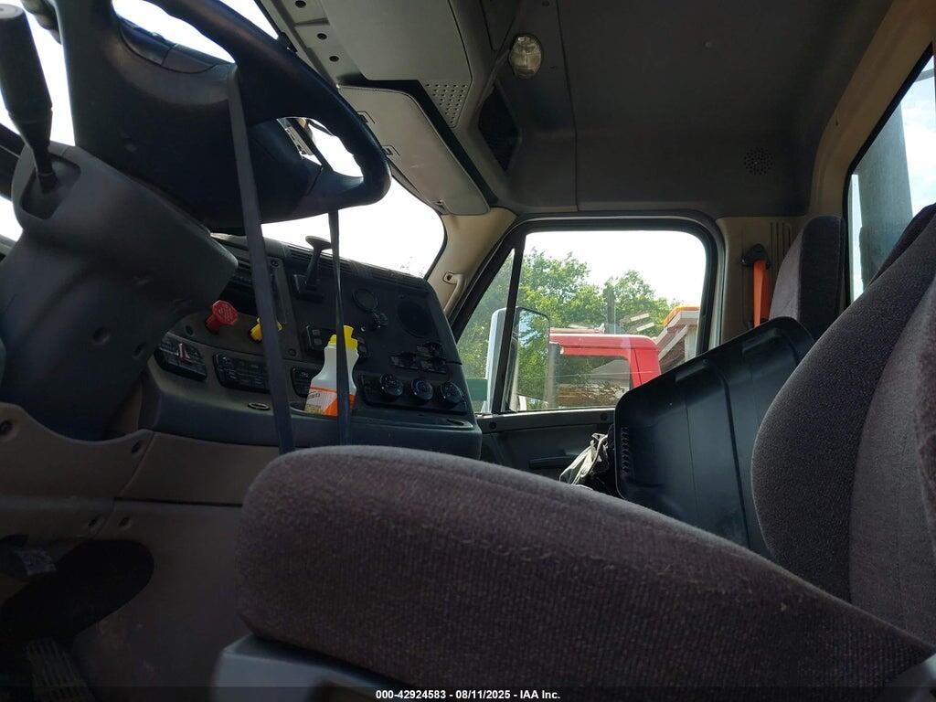 3AKJGEDV7GDHC7003 2016 FREIGHTLINER CASCADIA 125 photo no. 7