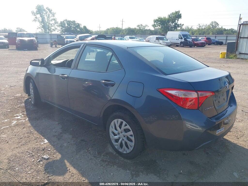 2T1BURHE4HC877139 2017 TOYOTA COROLLA photo no. 3