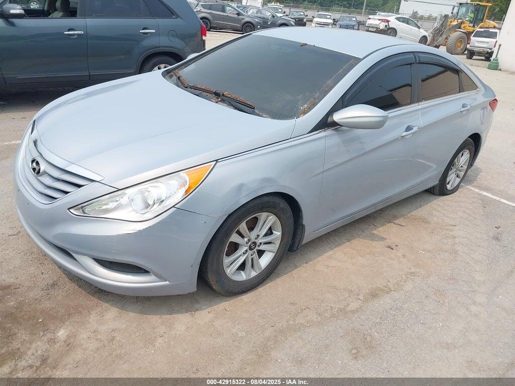 5NPEB4AC8CH359927 2012 HYUNDAI SONATA photo no. 2