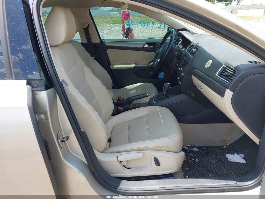 3VWLL7AJ1EM309336 2014 VOLKSWAGEN JETTA photo no. 5