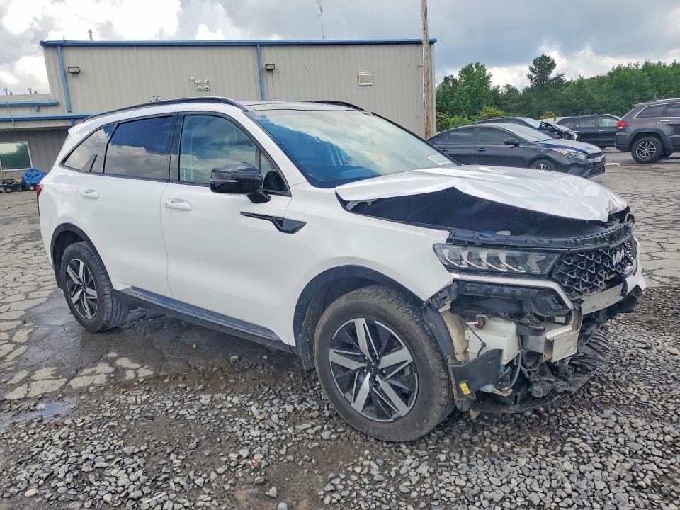 2022 KIA SORENTO S — Фото 4 из 13