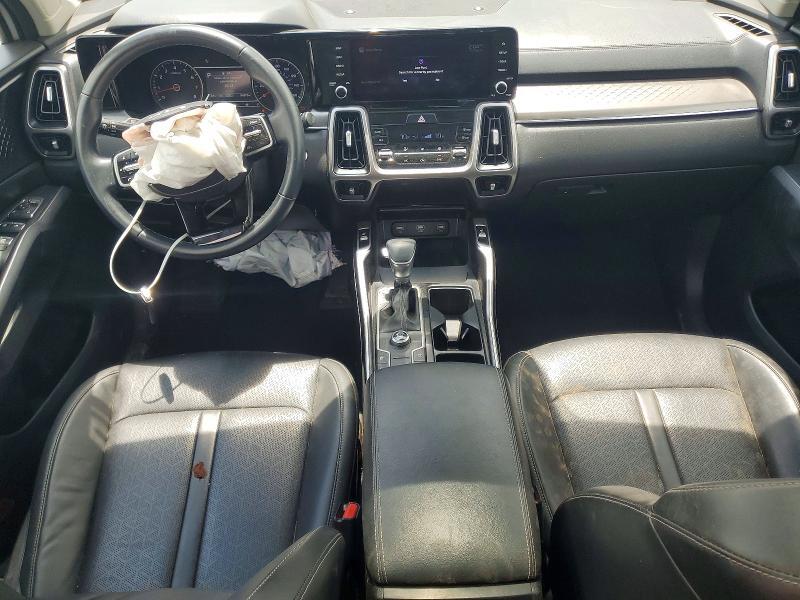 2022 KIA SORENTO S — Фото 8 из 13