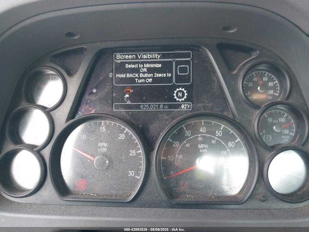 1NPBDP9X6HD413799 2017 PETERBILT 579 photo no. 5