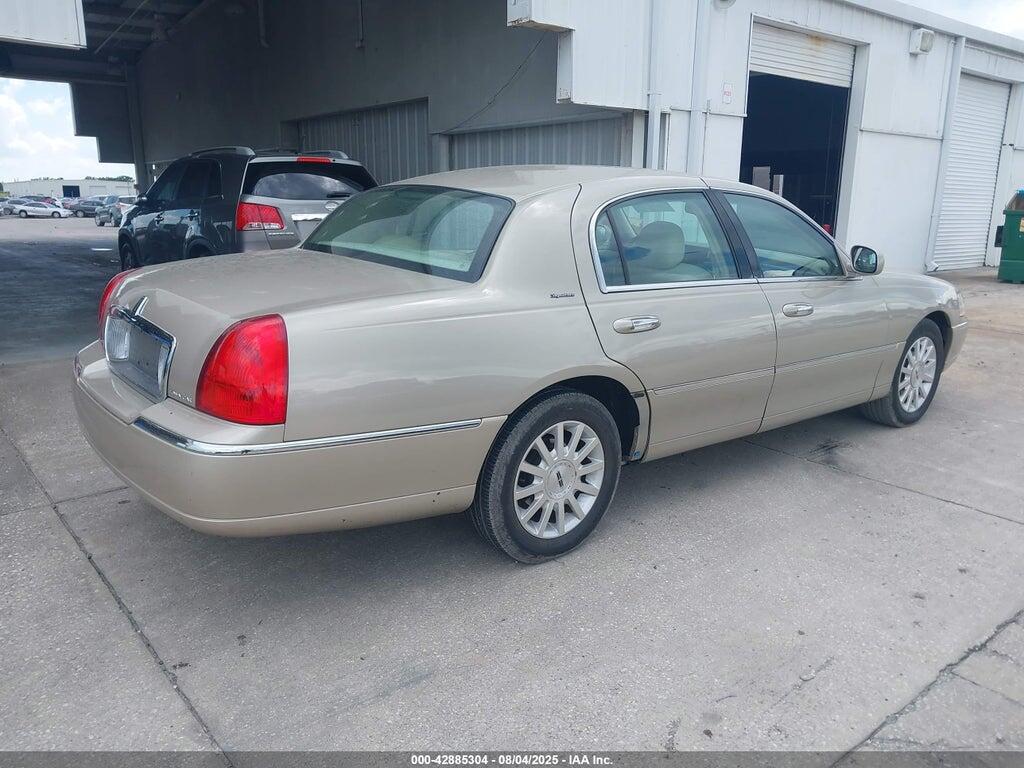 1LNHM81V76Y649154 2006 LINCOLN TOWN CAR photo no. 4