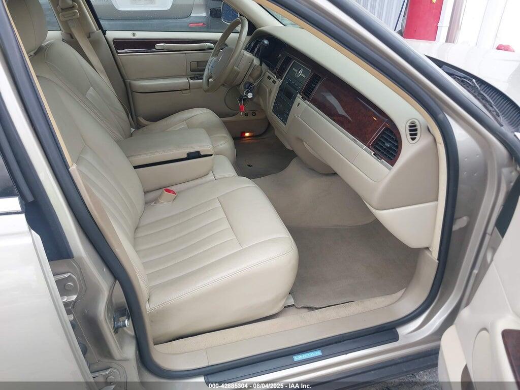 1LNHM81V76Y649154 2006 LINCOLN TOWN CAR photo no. 5