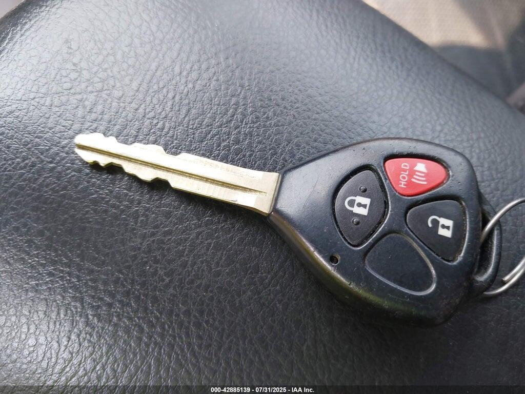 JTMZD32V486078814 2008 TOYOTA RAV4 photo no. 11