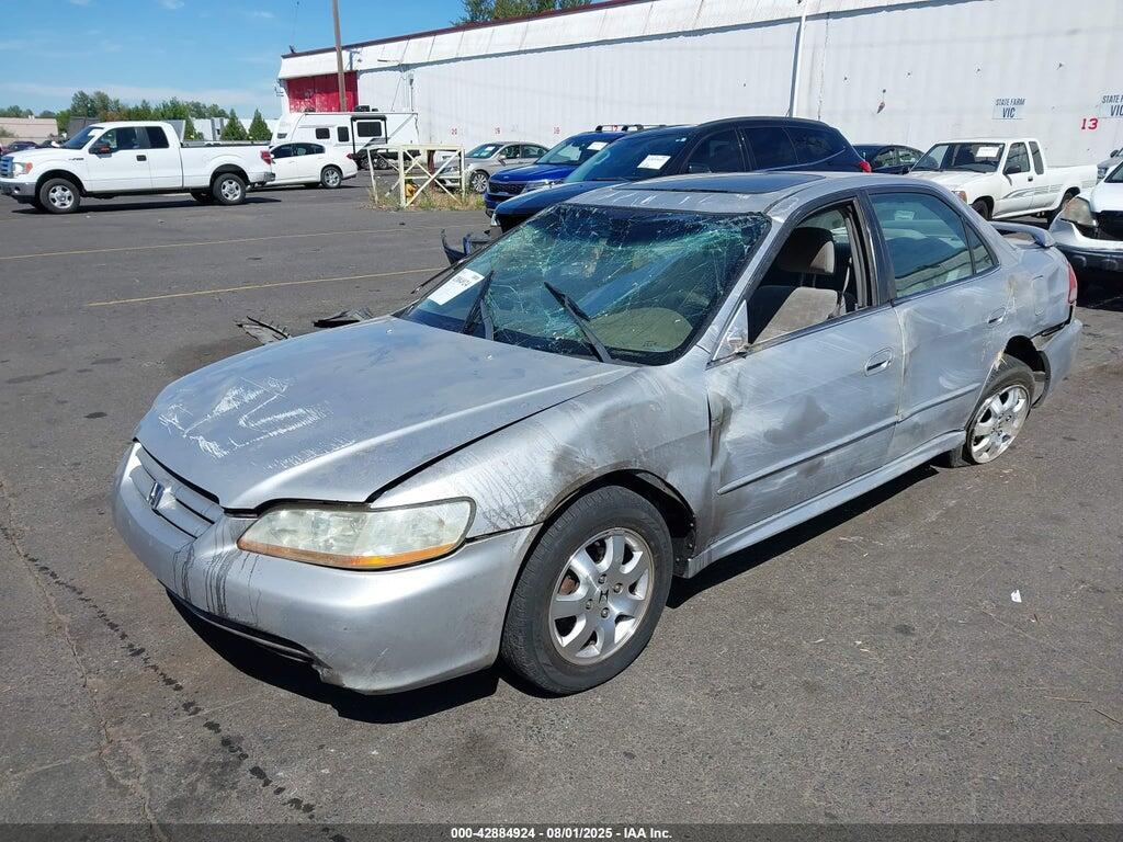 1HGCG66822A003375 2002 HONDA ACCORD photo no. 2