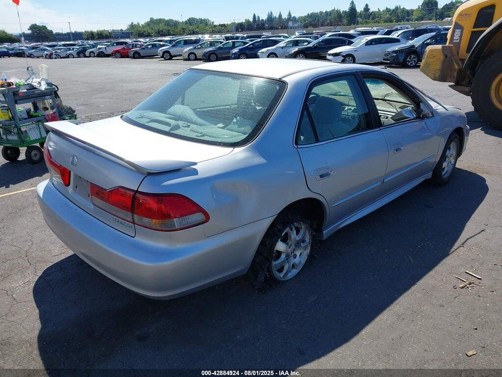 1HGCG66822A003375 2002 HONDA ACCORD photo no. 4