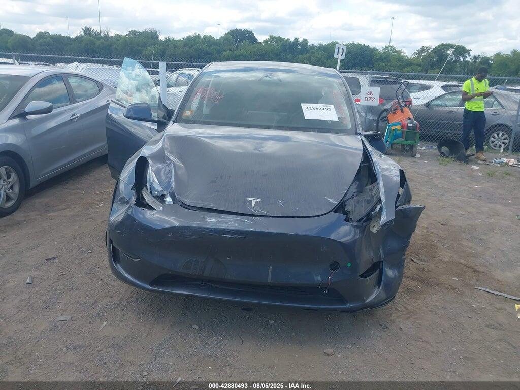 7SAYGDED6PF945373 2023 TESLA MODEL Y photo no. 11