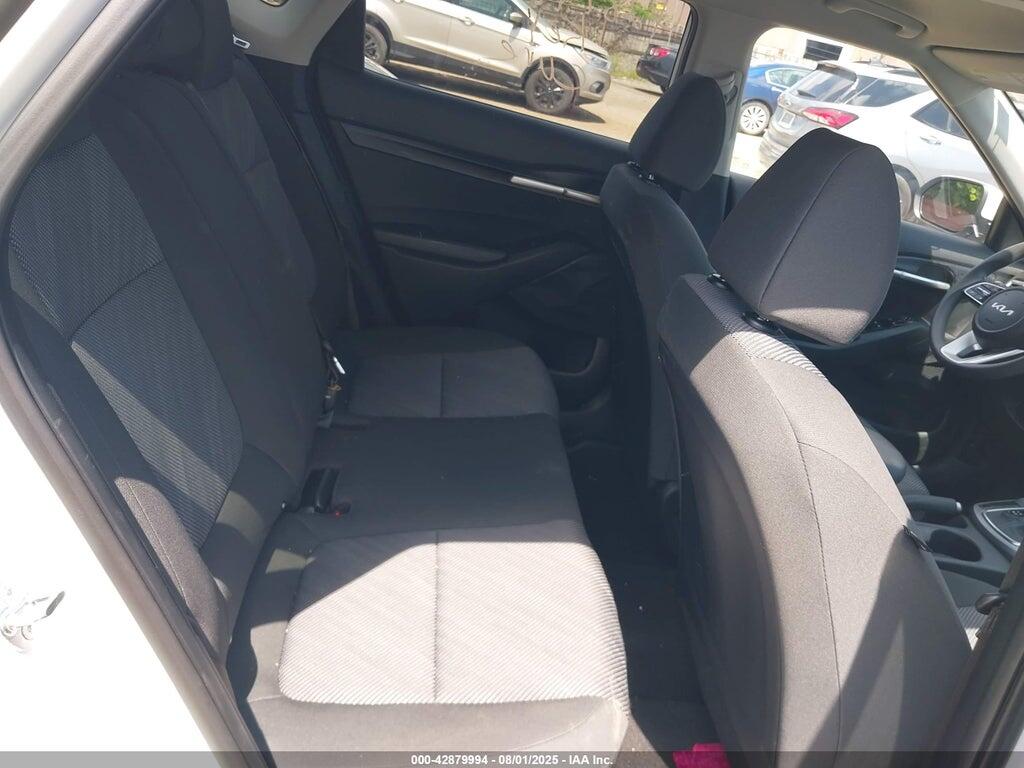 KNDEPCAA2S7728150 2025 KIA SELTOS photo no. 8