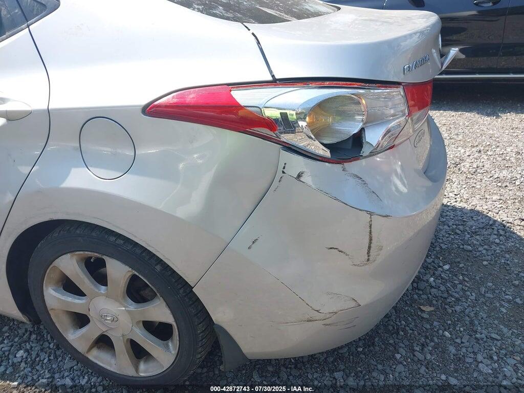 KMHDH4AE8DU627356 2013 HYUNDAI ELANTRA photo no. 6