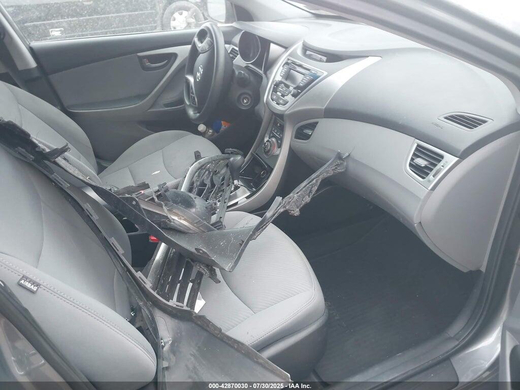 5NPDH4AE9DH399026 2013 HYUNDAI ELANTRA photo no. 5