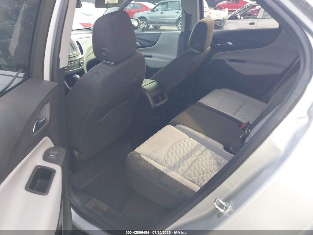2GNAXJEV0J6220944 2018 CHEVROLET EQUINOX photo no. 8