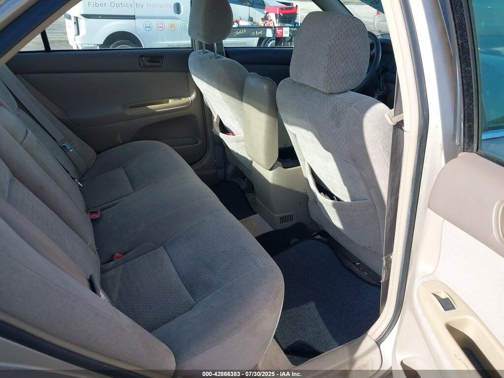4T1BE32K54U351894 2004 TOYOTA CAMRY photo no. 8