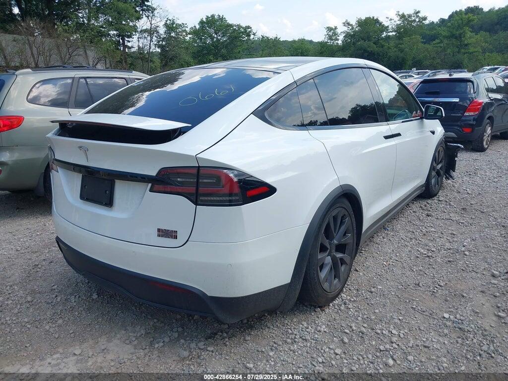 7SAXCBE67NF340661 2022 TESLA MODEL X photo no. 4