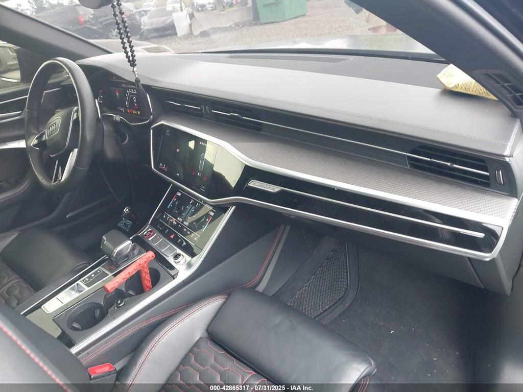 WUA1CBF20MN900439 2021 AUDI RS 6 AVANT photo no. 5