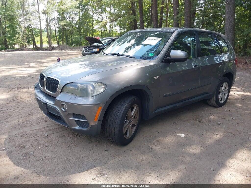 5UXZV4C55BL405830 2011 BMW X5 photo no. 2