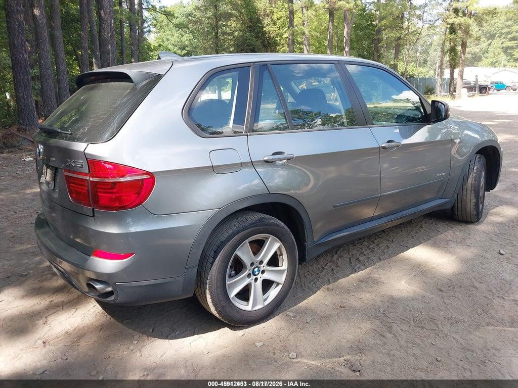 5UXZV4C55BL405830 2011 BMW X5 photo no. 4