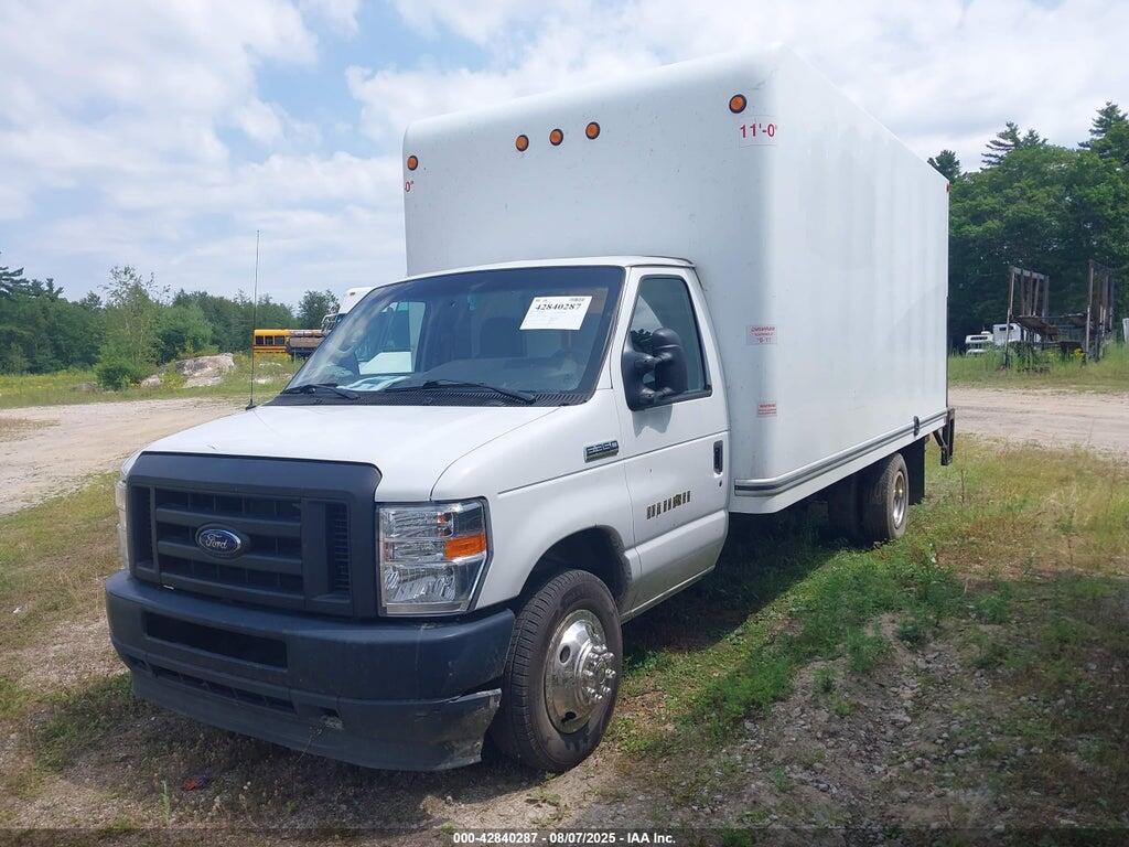 1FDWE3FN3MDC03779 2021 FORD E-350 CUTAWAY photo no. 2