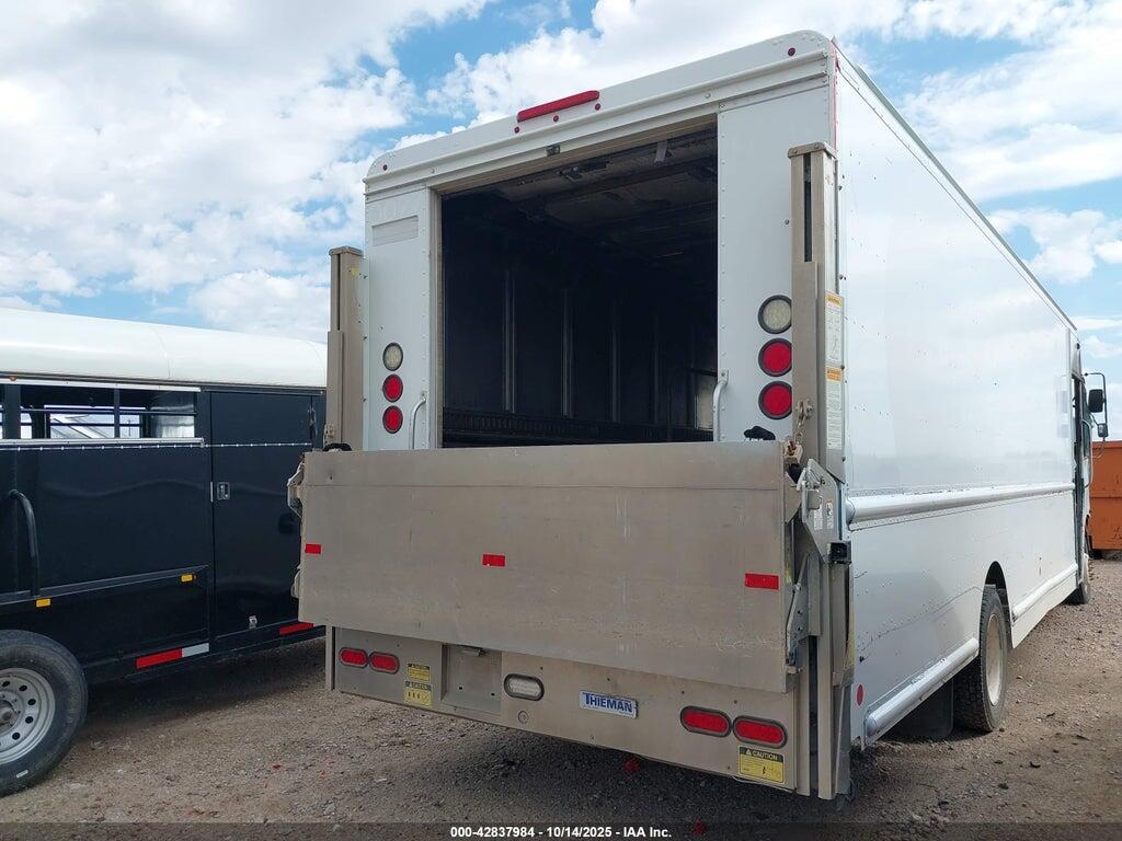 1F65F5KY8E0A10077 2014 FORD F-59 COMMERCIAL STRIPPED photo no. 4