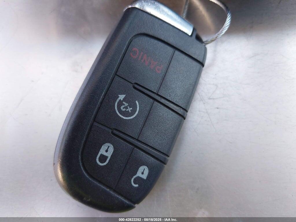 3C4NJDBB0LT163828 2020 JEEP COMPASS photo no. 11