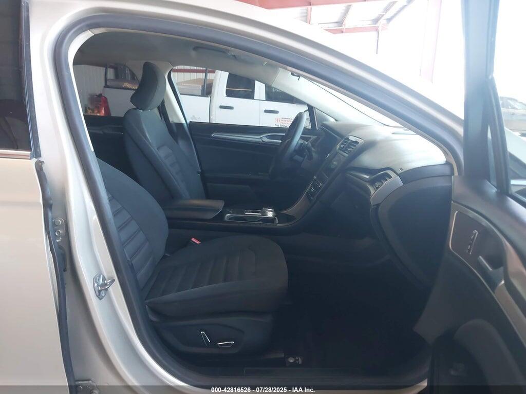 3FA6P0HD8JR158929 2018 FORD FUSION photo no. 5