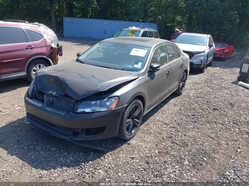 1VWBT7A33EC086800 2014 VOLKSWAGEN PASSAT photo no. 2
