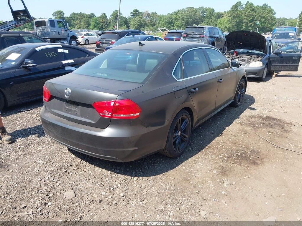 1VWBT7A33EC086800 2014 VOLKSWAGEN PASSAT photo no. 4