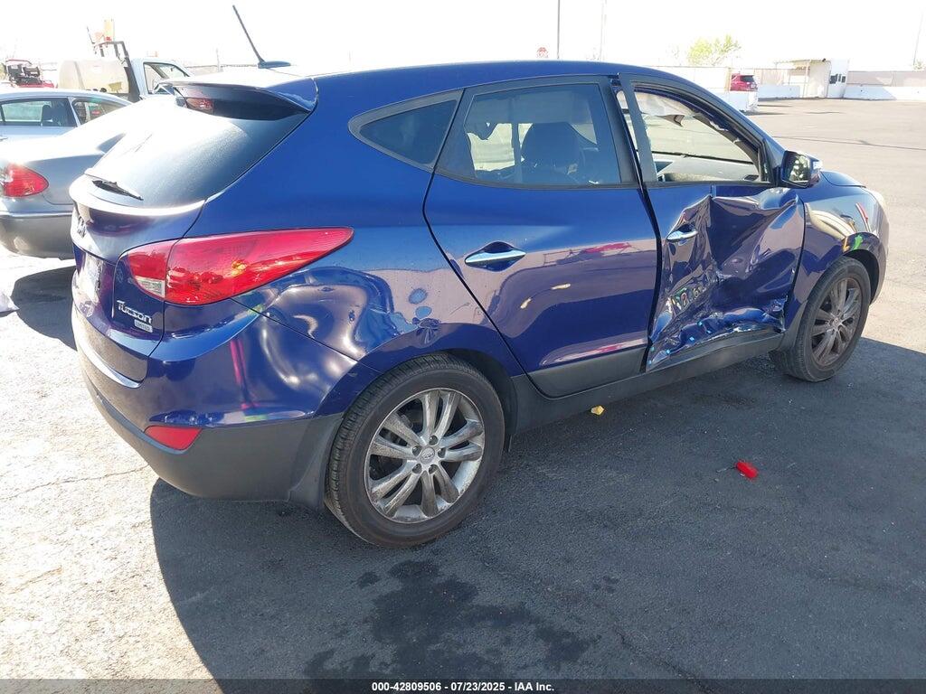 KM8JU3AC8DU558319 2013 HYUNDAI TUCSON photo no. 4