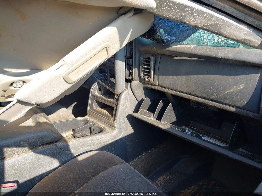 2GTEK13T551217213 2005 GMC SIERRA 1500 photo no. 5