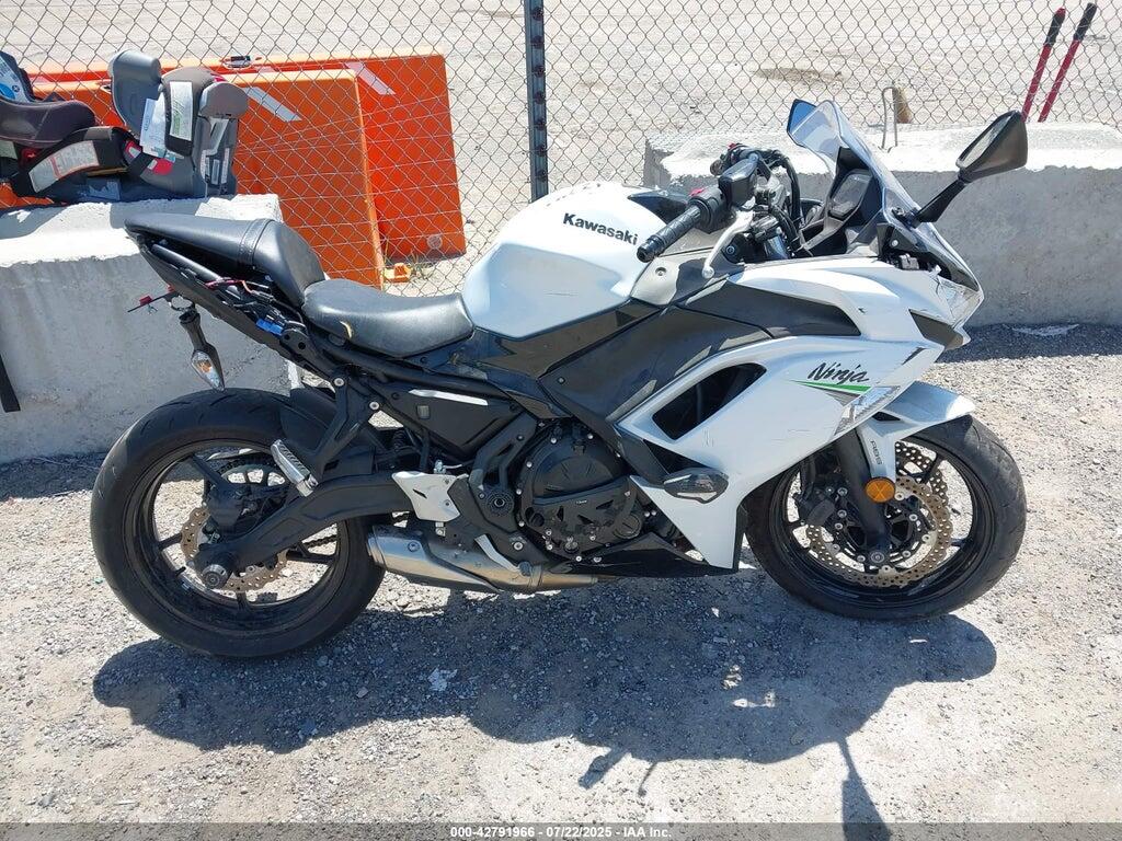 ML5EXEM10LDA03914 2020 KAWASAKI EX650 photo no. 12