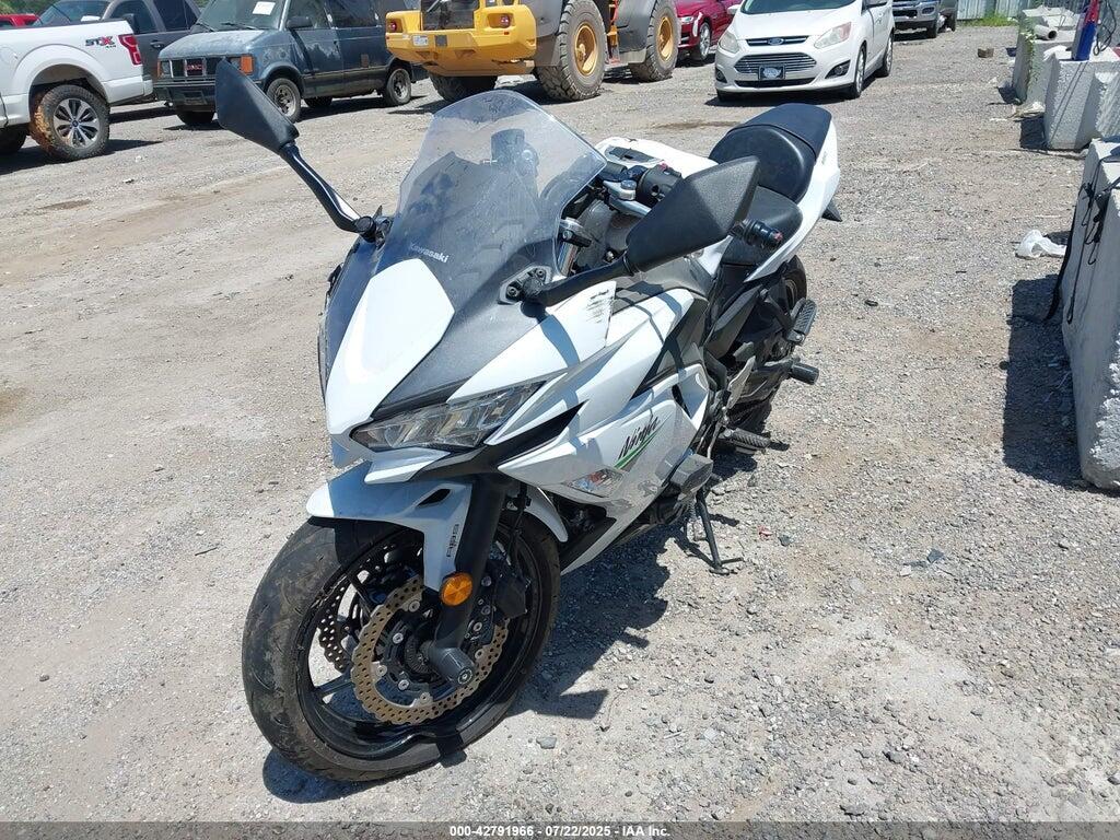 ML5EXEM10LDA03914 2020 KAWASAKI EX650 photo no. 2
