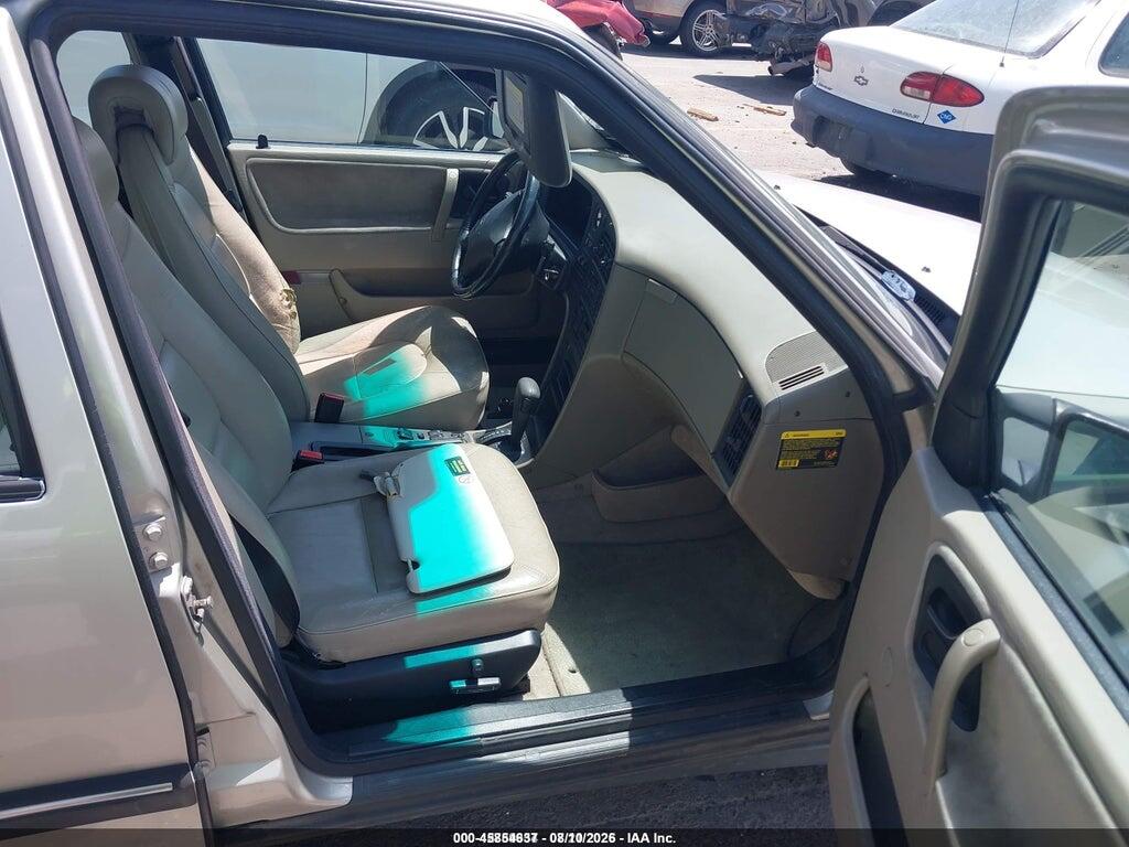 YS3CD68UXV1024036 1997 SAAB 9000 photo no. 5