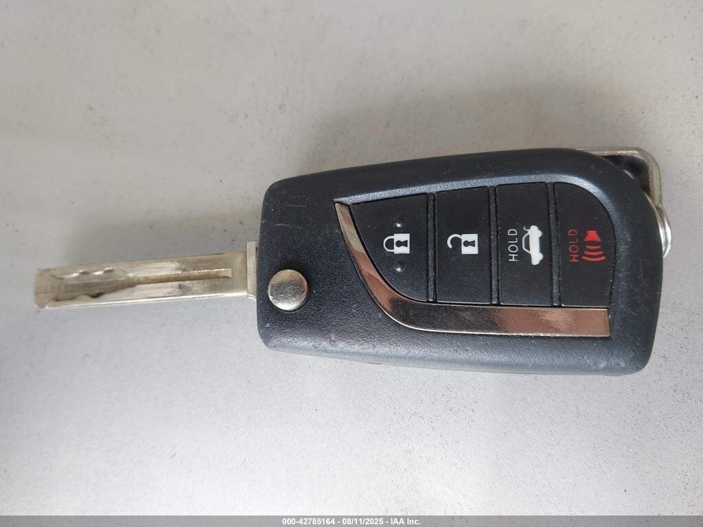 5YFEPRAE1LP047144 2020 TOYOTA COROLLA photo no. 11