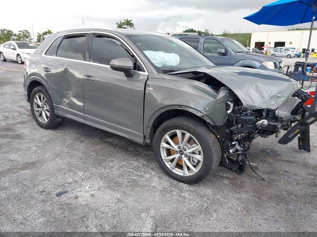 WA1DECF39R1194616 2024 AUDI Q3 photo no. 1