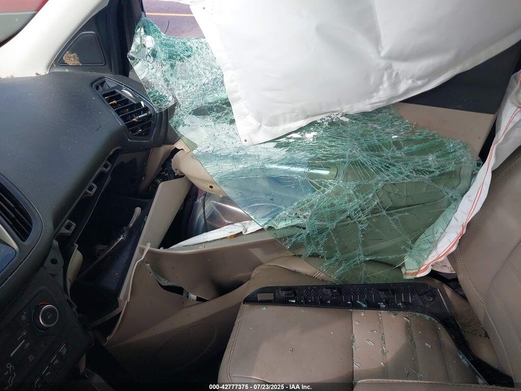1FMCU0J92KUB46387 2019 FORD ESCAPE photo no. 5