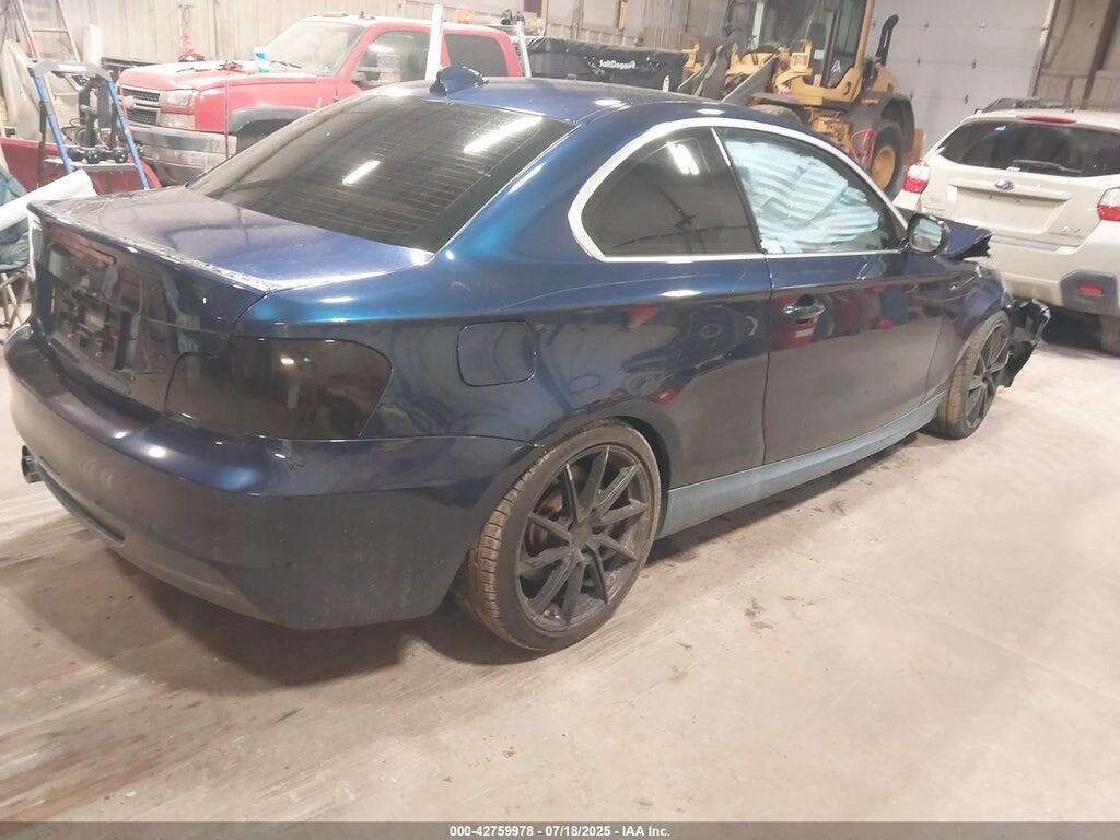 WBAUC9C54BVM09867 2011 BMW 135I photo no. 4