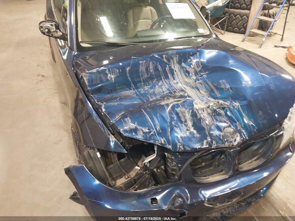 WBAUC9C54BVM09867 2011 BMW 135I photo no. 6